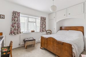 Main bedroom- click for photo gallery